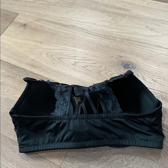 Cacique Shimmer Black Lace Strappy Front-Close Boost Plunge Bra Sz 44DD - Picture 13 of 15